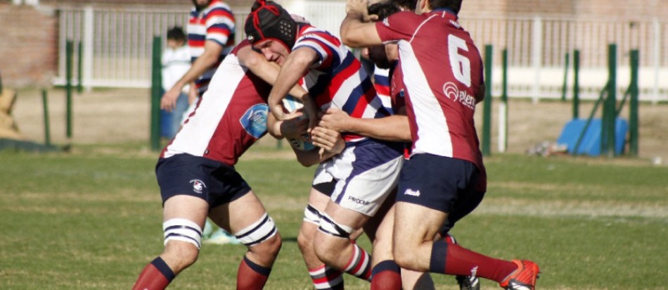Lucas Quaranta, segunda línea de Old Resian