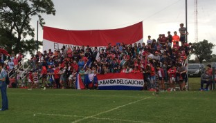 La banda del gaucho acompañó al tricolor una vez más