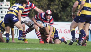 Francisco Cuneo marcó un try ante los mens sanas en 2015